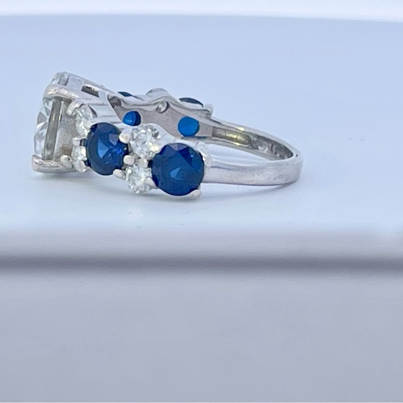 3ct Moissanite with Sapphires - Model Sample - Picture 4 of 5